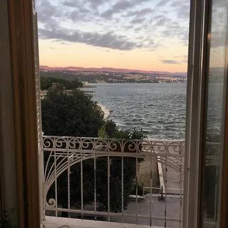 Appartamento Artspace Sea Front & Terrace
